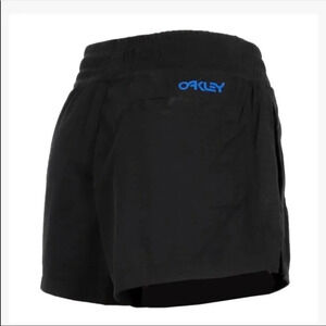 NWT Oakley Blackout Women’s Training Shorts Size XS